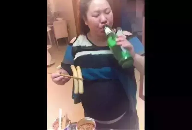 抖音冠希哥_冠希哥品牌_抖音鼓楼冠希哥到底做什么的