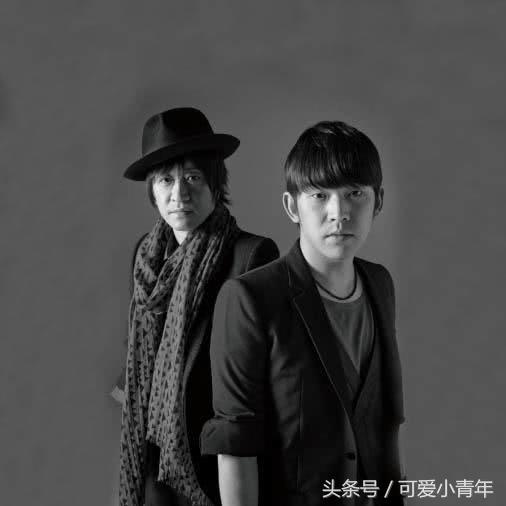 抖音里一首拍走路的歌_抖音拍走路的背景音乐_抖音走路歌曲叫什么