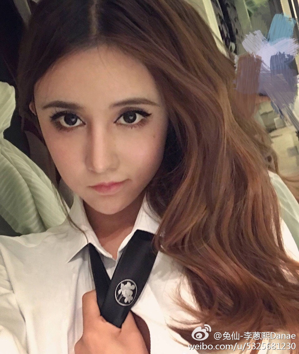 快手整容蛇精女李蒽熙_蛇精女 李蒽熙_蛇精女李蒽熙的微博