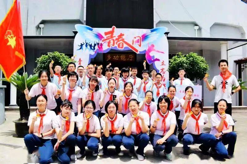 抖音舞蹈红星照我去战斗_舞蹈红星照我去战斗儿童舞蹈_dj版红星照我去战斗舞曲