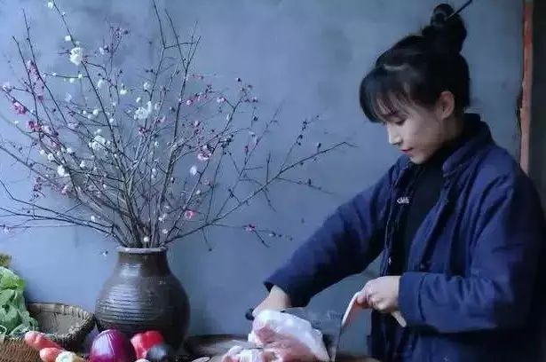 乞丐大哥哥快手是真的吗_乞丐哥在快手_快手乞丐哥的大哥是谁