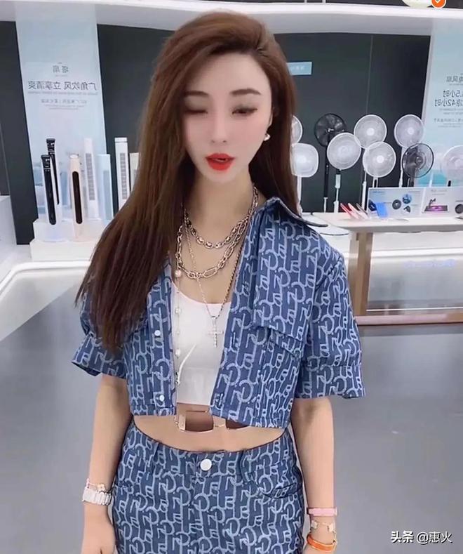 曾经快手最早网红_快手网红早期网红_快手最早的网红
