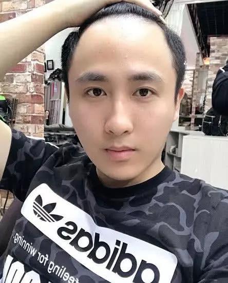 最早快手红网是谁_快手最早的网红_最早快手红网是哪一年
