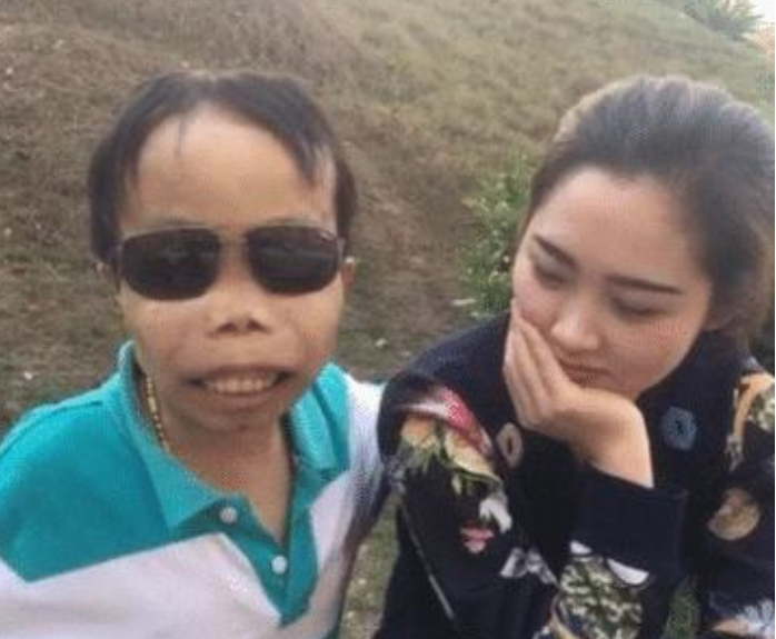 快手陈山外星人_外星人网红陈山_快手上的外星人陈山去哪了
