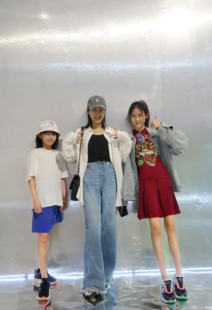 小鱼儿抖音视频_抖音小鱼儿_抖音主播小鱼儿