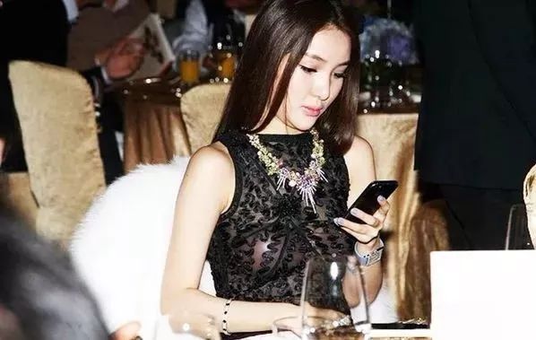 快手网红p图最火软件_快手网红p图软件教程_快手网红用的p图软件