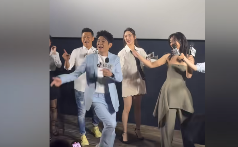 抖音扭屁股的音乐_抖音扭屁股的音乐_抖音扭屁股的音乐