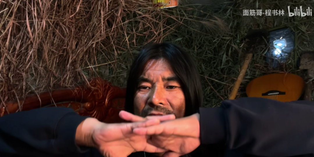 大力哥出狱拍快手_出狱哥快手拍什么视频_出狱哥快手拍的视频