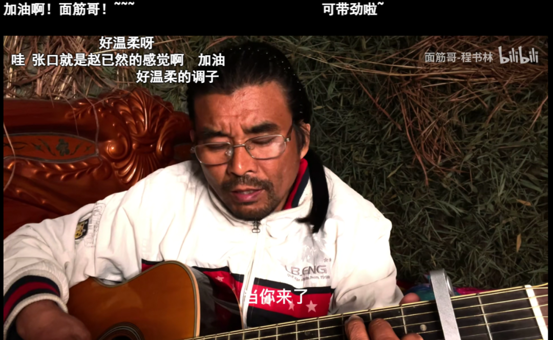 大力哥出狱拍快手_出狱哥快手拍的视频_出狱哥快手拍什么视频