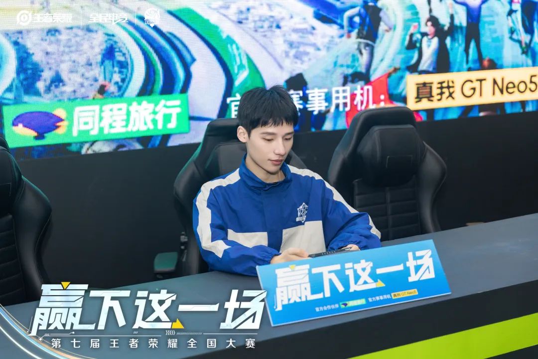穿越火线火线视频_穿越火线c4快手_穿穿越越火火线线