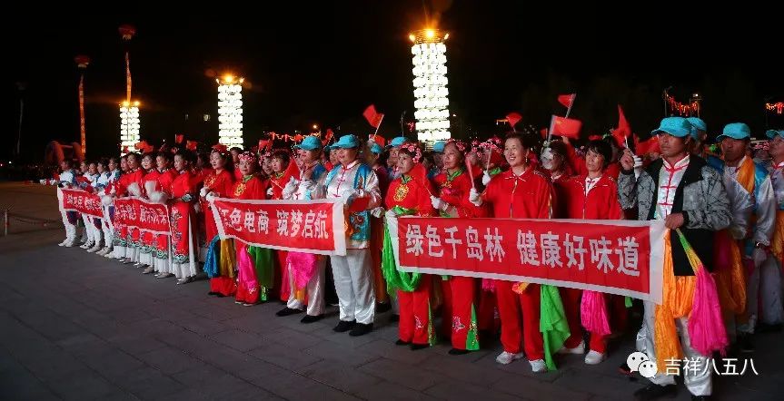 快手冷焰火表演_焰火表演视频_冷焰火和热焰火