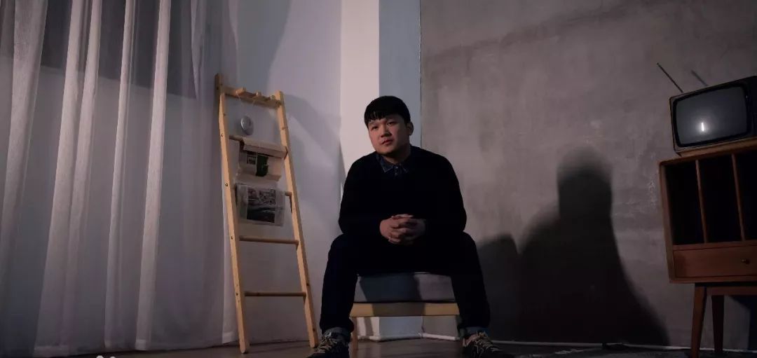 抖音上哭唱一动不动了_抖音哭腔歌曲_抖音哭着唱如果
