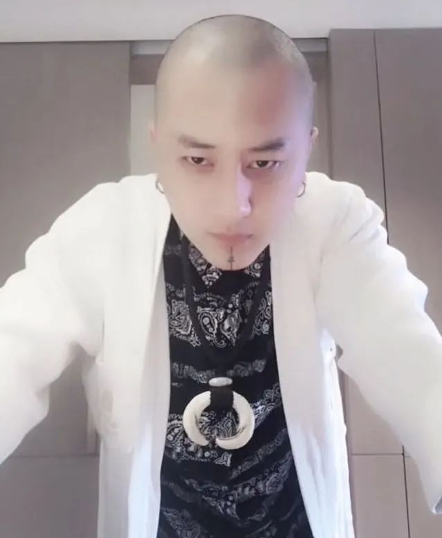 二驴快手号多少_快手驴哥是干什么的_快手驴哥