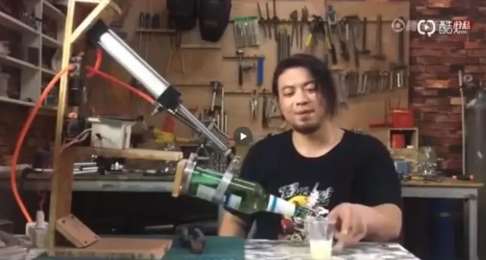快手泡面君的真名_网红泡面真名_快手泡面真名