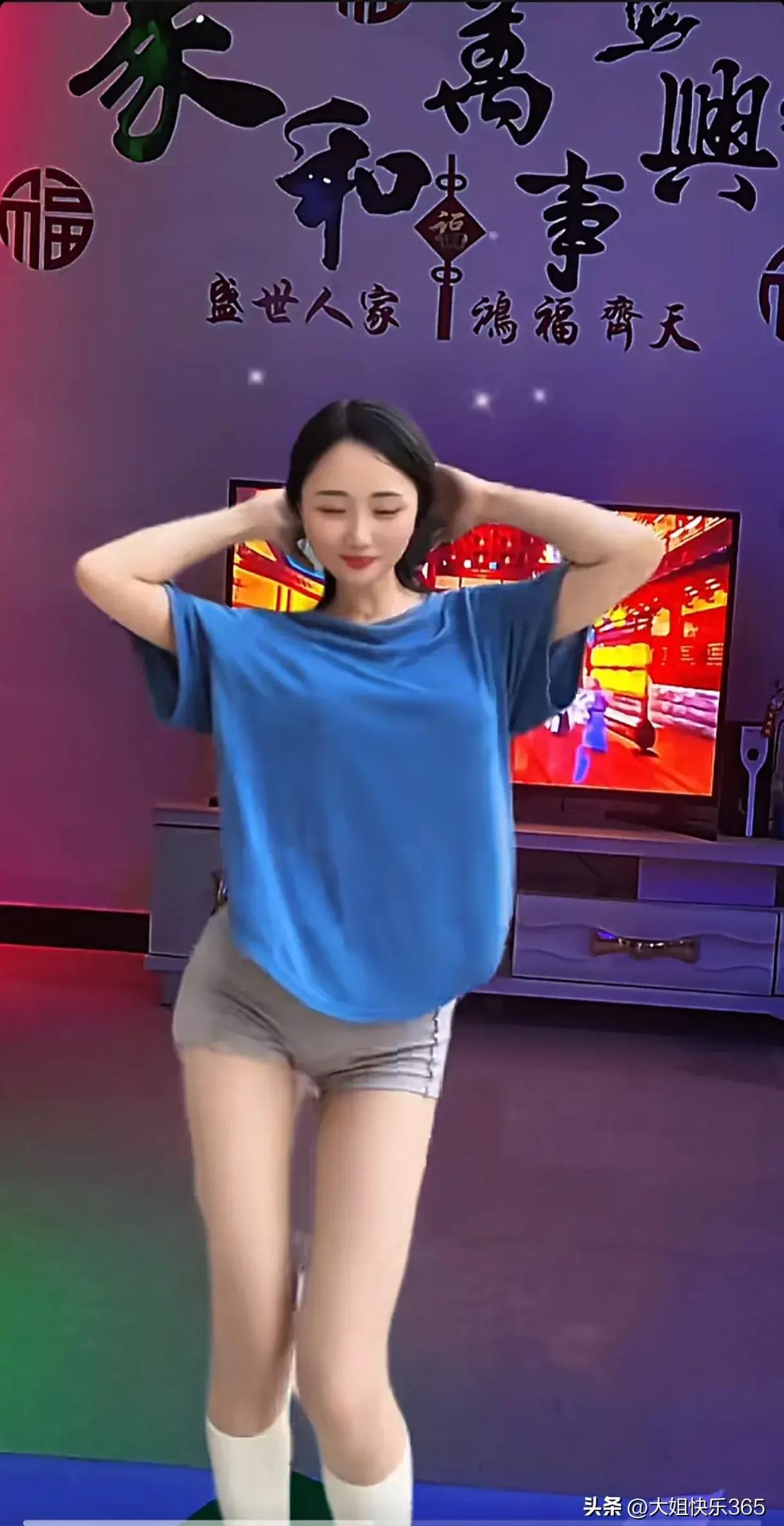 抖音最火的音乐舞蹈_抖音爆火歌曲舞蹈_抖音最火音乐完整版舞蹈